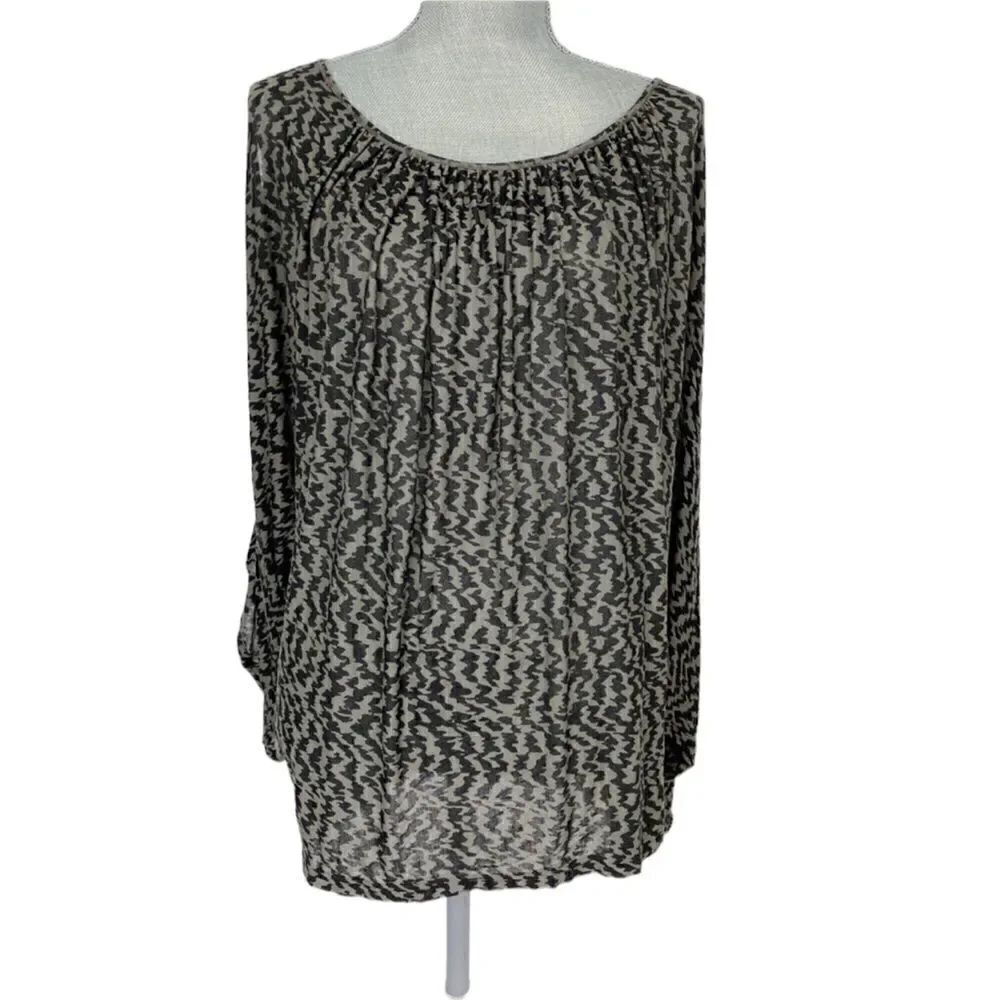 Free People Long Cutout Sleeve Printed Top Size Small